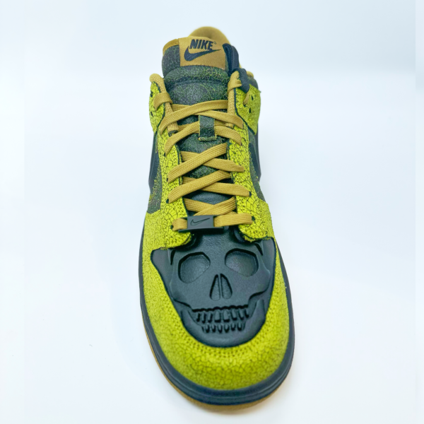 Nike Dunk Low Retro QS